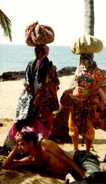 Willy in front of the bechvendors.jpg